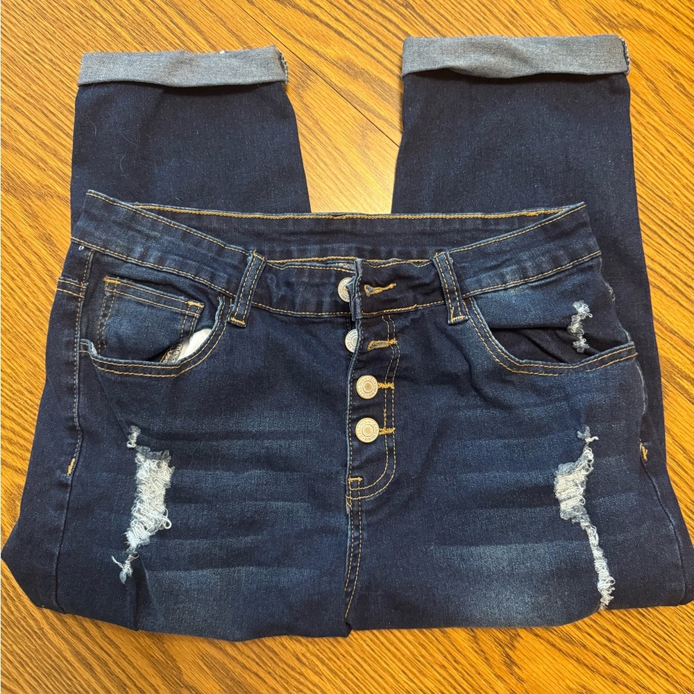 SHEIN Blue Jeggings with Distressed Details and Tapered Fit